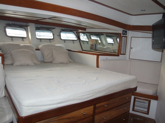 Scorpio 72 - a - 25.jpg
